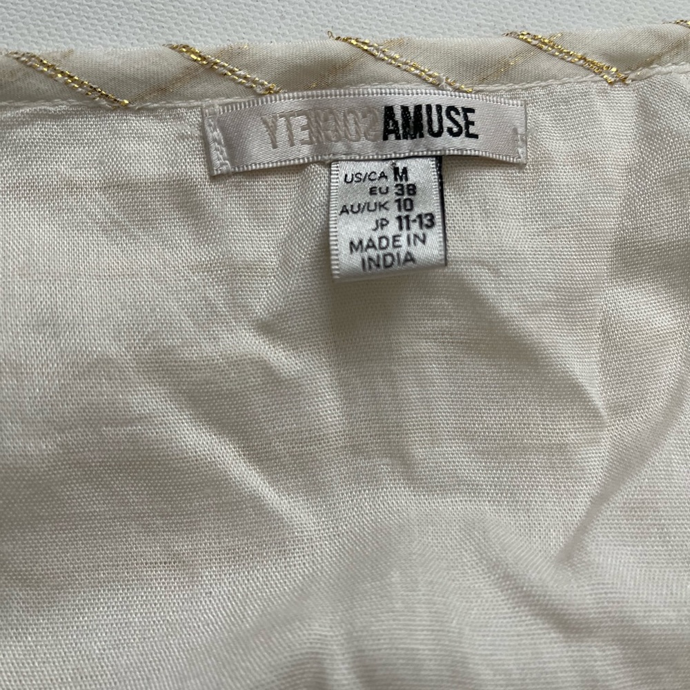 Amuse Society  Cream & Gold Ruffle Cop-top size Medium - Picture 4 of 5